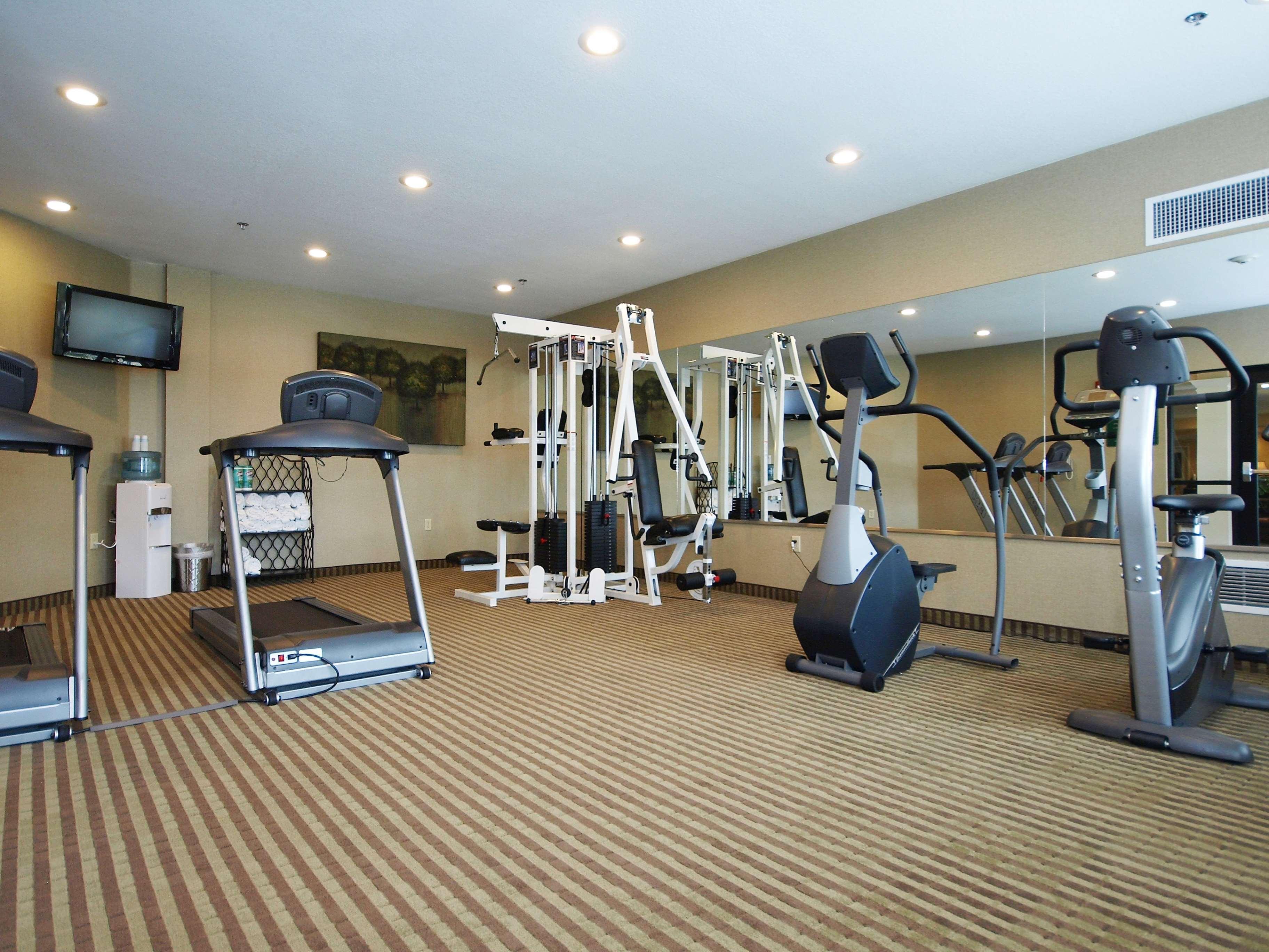 เบสต์ เวสเทิร์น พลัส วาลโดสตา โฮเต็ล แอนด์ สวีตส์ Hotel วัลโดสตา ภายนอก รูปภาพ