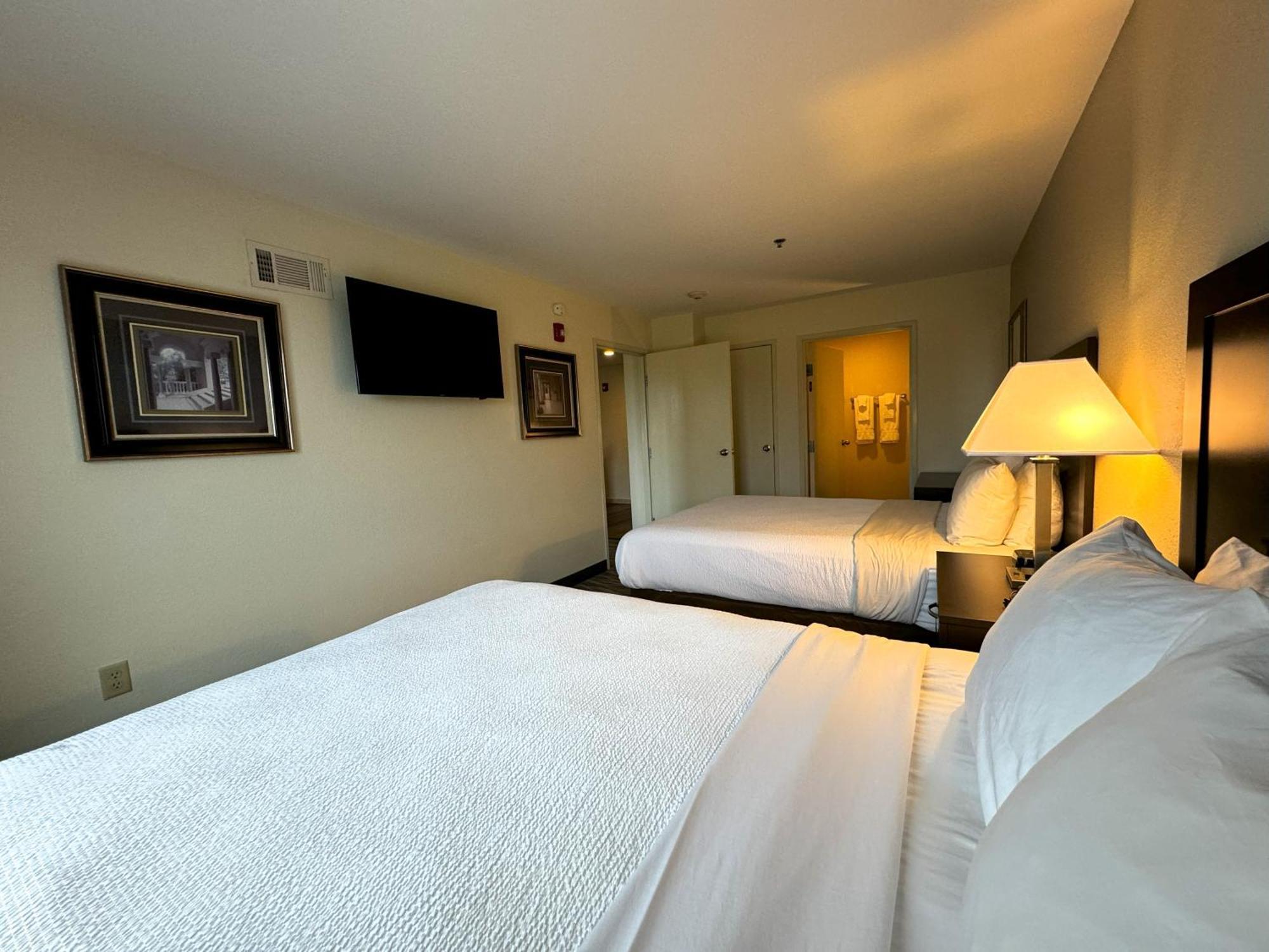 เบสต์ เวสเทิร์น พลัส วาลโดสตา โฮเต็ล แอนด์ สวีตส์ Hotel วัลโดสตา ภายนอก รูปภาพ